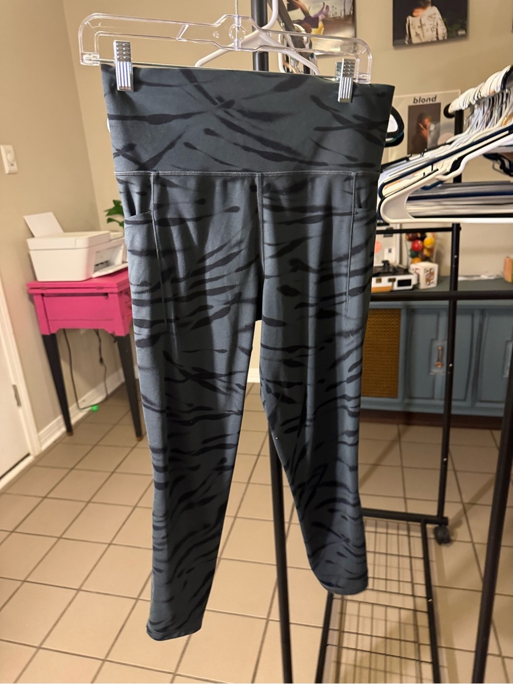 Athleta Black & Charcoal Tiger-Print High-Rise Leggings